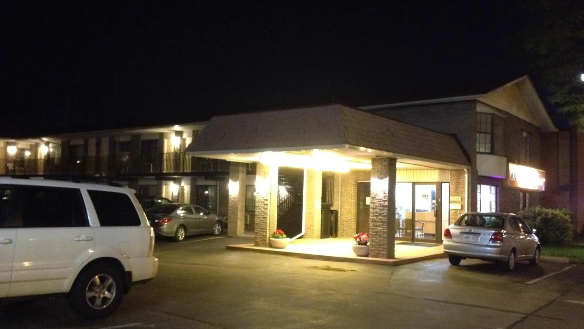 Oasis Motel By The Falls Niagara Falls