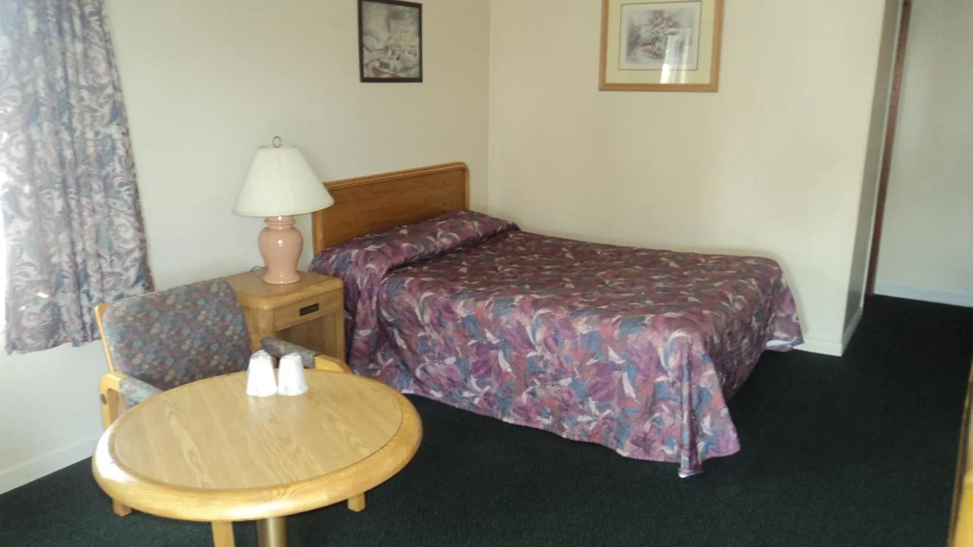 Oasis Motel By The Falls Niagara Falls