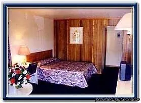 Oasis Motel By The Falls Niagara Falls